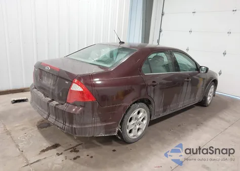 2011 Ford Fusion Se z USA, uszkodzony, nr VIN 3FAHP0HA2BR269251